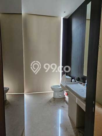 Ready to Use! Premium House LT 407m2 Desain Elegan di Puri Indah Ready to Use! Premium House LT 407m2 Desain Elegan di Puri Indah