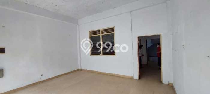 Ruko Dijual di Jakarta Pusat LT 75m2 & LB 270m2 Lokasi Terbaik! Ruko Dijual di Jakarta Pusat LT 75m2 & LB 270m2 Lokasi Terbaik!