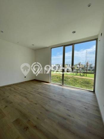 Rumah Elit Modern Tanpa Renovasi di Golf Island Jakarta Utara Rumah Elit Modern Tanpa Renovasi di Golf Island Jakarta Utara