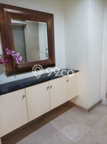 Apartemen Strategis 260m2 di Pantai Mutiara Jakarta Utara 3 KT Apartemen Strategis 260m2 di Pantai Mutiara Jakarta Utara 3 KT