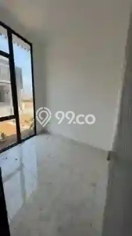 Hunian Mewah LB 196m2 Siap Huni Desain Elegan di Pantai Indah Kapuk 2, Jakarta Utara Hunian Mewah LB 196m2 Siap Huni Desain Elegan di Pantai Indah Kapuk 2, Jakarta Utara