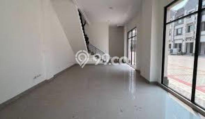 LOKASI STRATEGIS! Ruko di Pantai Indah Kapuk 2, Luas 475m², Sentra Perdagangan LOKASI STRATEGIS! Ruko di Pantai Indah Kapuk 2, Luas 475m², Sentra Perdagangan