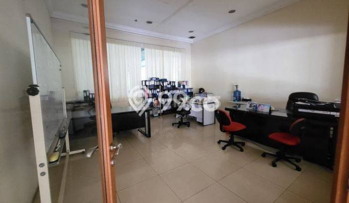 Unit Gudang Tersedia di Kapuk Kamal Spesifikasi LB 8400m2 Unit Gudang Tersedia di Kapuk Kamal Spesifikasi LB 8400m2