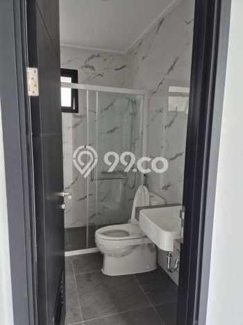 Rumah Sewa Jakarta Utara LT 220m2 LB 228m2 Area Pantai Indah Kapuk 2 Rumah Sewa Jakarta Utara LT 220m2 LB 228m2 Area Pantai Indah Kapuk 2