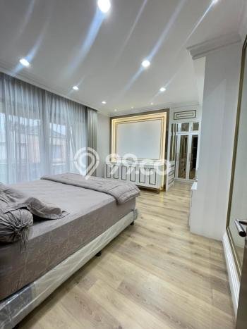 Rumah Elit Modern Tanpa Renovasi di Golf Island Jakarta Utara Rumah Elit Modern Tanpa Renovasi di Golf Island Jakarta Utara