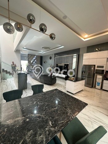 Rumah Elit Modern Tanpa Renovasi di Pantai Indah Kapuk Jakarta Utara Rumah Elit Modern Tanpa Renovasi di Pantai Indah Kapuk Jakarta Utara