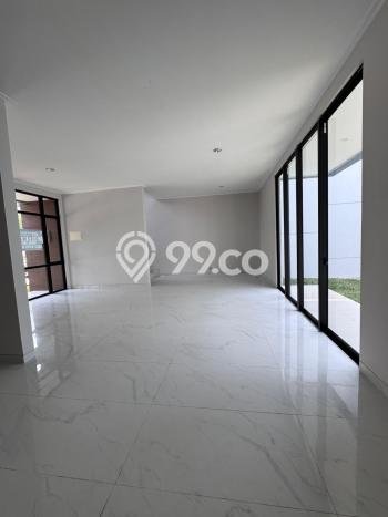 For Sale! Luxury House LT 200m2 Desain Elegan di Pantai Indah Kapuk 2 For Sale! Luxury House LT 200m2 Desain Elegan di Pantai Indah Kapuk 2