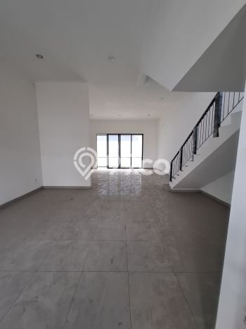 Rumah Idaman Modern! Rumah Mewah area Pantai Indah Kapuk 2, Jakarta Utara, Luas 360m² Bangunan 340m² Rumah Idaman Modern! Rumah Mewah area Pantai Indah Kapuk 2, Jakarta Utara, Luas 360m² Bangunan 340m²