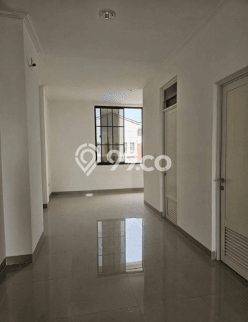 Unit Ruko Dijual di Jakarta Utara LT 67m2 & LB 202m2 Unit Ruko Dijual di Jakarta Utara LT 67m2 & LB 202m2