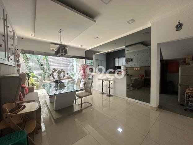 Rumah Luxury Modern Tanpa Renovasi di Green Lake City Jakarta Barat Rumah Luxury Modern Tanpa Renovasi di Green Lake City Jakarta Barat