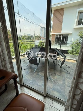 Siap Huni Hunian Elit 5 Kamar di Kemayoran Dekat ke Mana Pun Siap Huni Hunian Elit 5 Kamar di Kemayoran Dekat ke Mana Pun