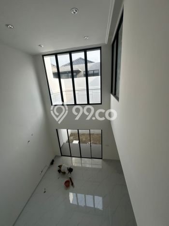 Rumah Elit Modern Tanpa Renovasi di Pantai Indah Kapuk 2 Jakarta Utara Rumah Elit Modern Tanpa Renovasi di Pantai Indah Kapuk 2 Jakarta Utara