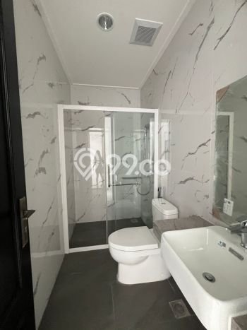 Hunian Elit LB 204m2 Siap Huni Desain Elegan di Pantai Indah Kapuk 2, Jakarta Utara Hunian Elit LB 204m2 Siap Huni Desain Elegan di Pantai Indah Kapuk 2, Jakarta Utara