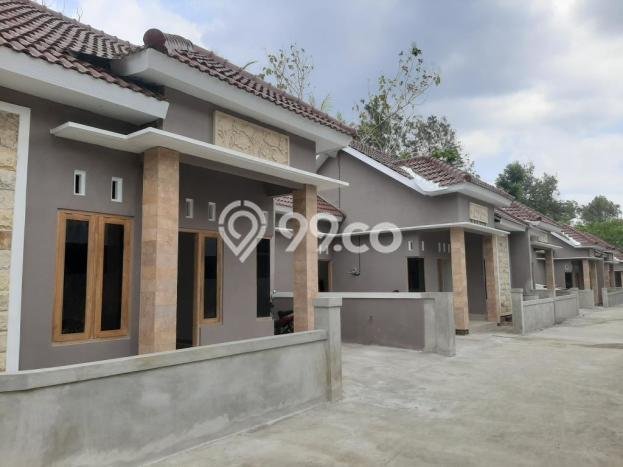Rumah Sederhana Dijual di Godean 2 Kamar dengan Luas Tanah 115m2 Rumah Sederhana Dijual di Godean 2 Kamar dengan Luas Tanah 115m2