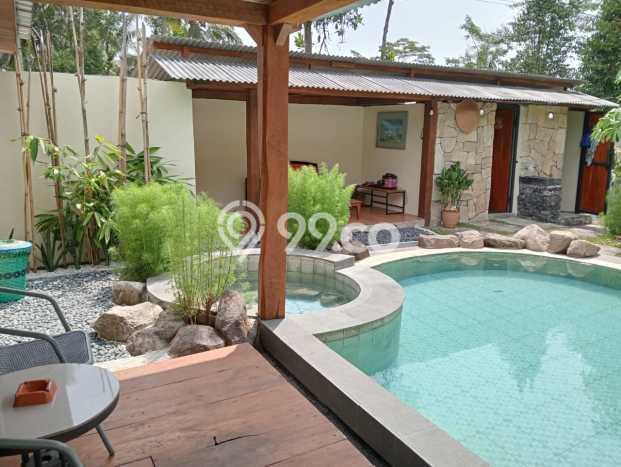 DIJUAL CEPAT! Rumah Ready Stock Area Strategis Pakem, Luas 683m2m² Bangunan 400m2m² DIJUAL CEPAT! Rumah Ready Stock Area Strategis Pakem, Luas 683m2m² Bangunan 400m2m²