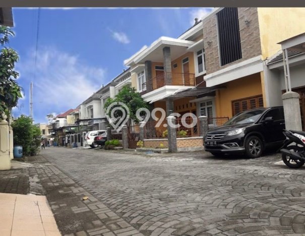 Rumah Strategis LT 146m² / LB 210m² di Lokasi Strategis Maguwoharjo, Yogyakarta Rumah Strategis LT 146m² / LB 210m² di Lokasi Strategis Maguwoharjo, Yogyakarta