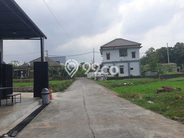 Kavling Tanah di Ngaglik Dijual Luas 750m2 Legalitas SHM Kavling Tanah di Ngaglik Dijual Luas 750m2 Legalitas SHM