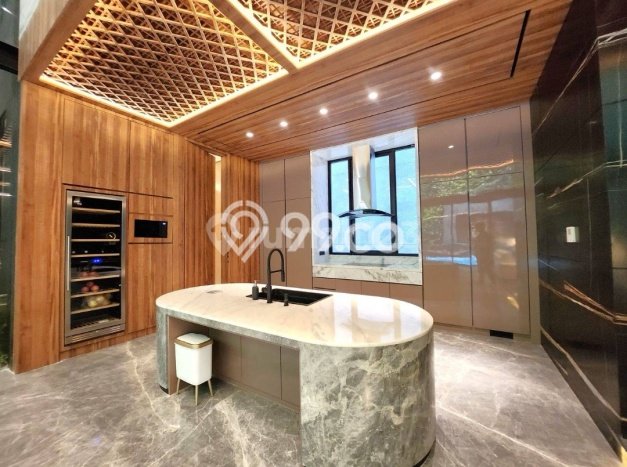 Jual Rumah Mewah Megah Dengan View Cantik di Pantai Indah Kapuk, Jakarta Utara Jual Rumah Mewah Megah Dengan View Cantik di Pantai Indah Kapuk, Jakarta Utara