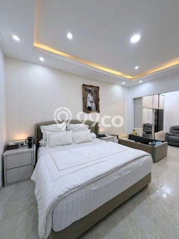 For Sale! Luxury House LT 200m2 Desain Elegan di Pantai Indah Kapuk For Sale! Luxury House LT 200m2 Desain Elegan di Pantai Indah Kapuk