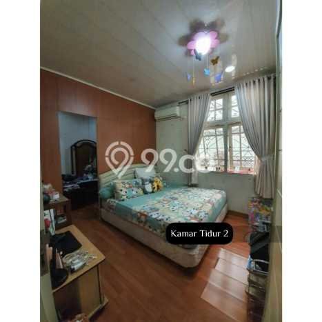 Rumah Elit Modern Tanpa Renovasi di Ancol Jakarta Utara Rumah Elit Modern Tanpa Renovasi di Ancol Jakarta Utara