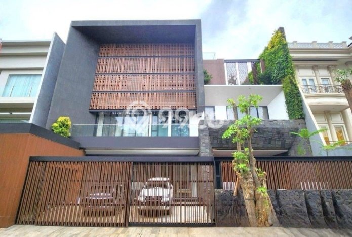 Jual Rumah Mewah Megah Dengan View Cantik di Pantai Indah Kapuk, Jakarta Utara Jual Rumah Mewah Megah Dengan View Cantik di Pantai Indah Kapuk, Jakarta Utara