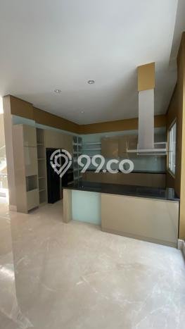 For Sale! Luxury House LT 312m2 Desain Elegan di Pantai Indah Kapuk For Sale! Luxury House LT 312m2 Desain Elegan di Pantai Indah Kapuk