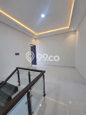 Rumah Eksklusif Dijual LT 210m2 di Sambikerep, Surabaya Rumah Eksklusif Dijual LT 210m2 di Sambikerep, Surabaya