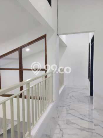 Dijual Hunian Rumah Terawat 4 KT di Pondok Tjandra, Sidoarjo Dijual Hunian Rumah Terawat 4 KT di Pondok Tjandra, Sidoarjo