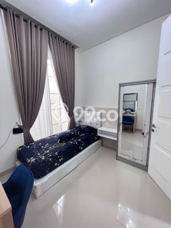 Siap Huni Rumah Mewah 4 Kamar di Sukolilo Dekat ke Mana Saja Siap Huni Rumah Mewah 4 Kamar di Sukolilo Dekat ke Mana Saja