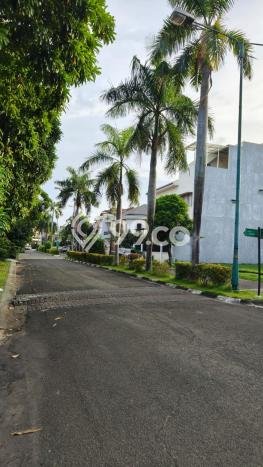 Tanah Siap Bangun Dijual di Jakarta Barat Punya Luas 300m2 Tanah Siap Bangun Dijual di Jakarta Barat Punya Luas 300m2
