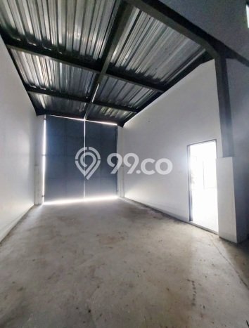 Unit Gudang Disewakan di Teluk Naga di Area Ramai & Strategis Unit Gudang Disewakan di Teluk Naga di Area Ramai & Strategis