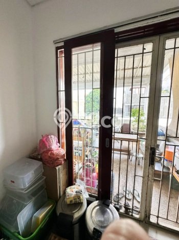 Rumah Elit LB 260m2 Siap Huni Desain Elegan di Puri Indah, Jakarta Barat Rumah Elit LB 260m2 Siap Huni Desain Elegan di Puri Indah, Jakarta Barat