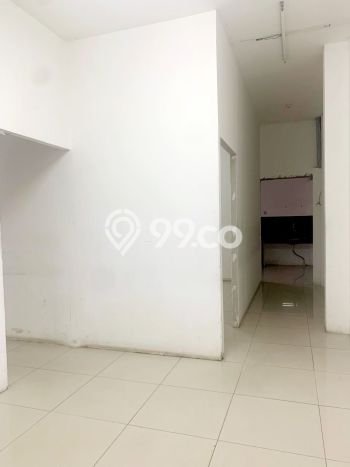 Unit Gudang Disewakan di Daan Mogot di Area Ramai & Strategis Unit Gudang Disewakan di Daan Mogot di Area Ramai & Strategis
