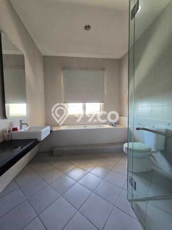 KESEMPATAN TERBAIK! Bisa KPR Rumah Minimalis lokasi Semarang Barat, Semarang, Luas 247m2m² Bangunan 600m2m² KESEMPATAN TERBAIK! Bisa KPR Rumah Minimalis lokasi Semarang Barat, Semarang, Luas 247m2m² Bangunan 600m2m²