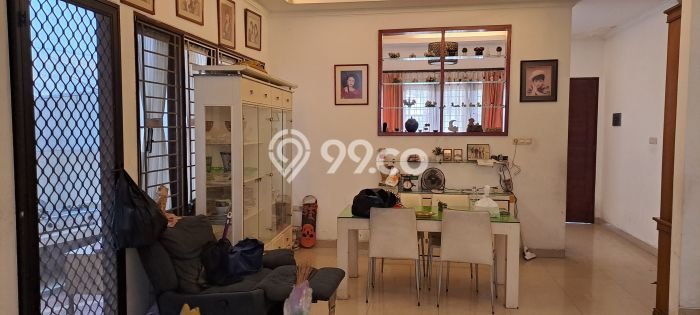 For Sale! Luxury House LT 180m2 Desain Modern di Taman Ratu For Sale! Luxury House LT 180m2 Desain Modern di Taman Ratu