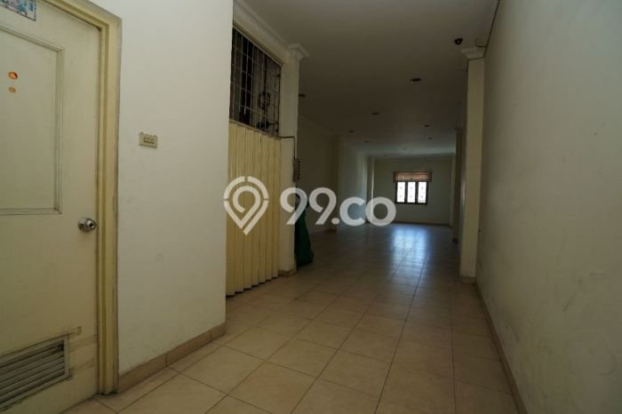 FOR RENT! Ruko di Jelambar Cocok untuk Bisnis 1200m2 FOR RENT! Ruko di Jelambar Cocok untuk Bisnis 1200m2