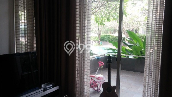 Dijual Rumah Luas Elegan Dengan View Cantik di Kedoya, Jakarta Barat Dijual Rumah Luas Elegan Dengan View Cantik di Kedoya, Jakarta Barat