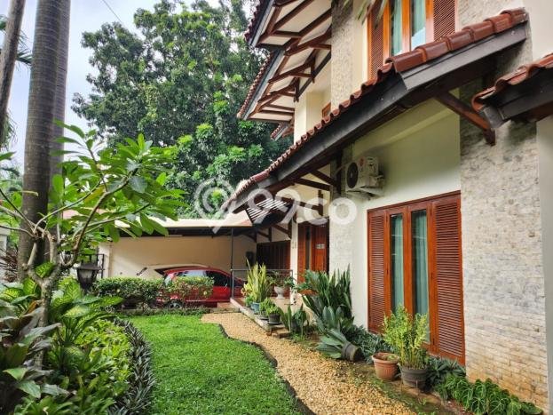 Hunian Elit LB 450m2 Siap Pakai Desain Elegan di Bintaro, Jakarta Selatan Hunian Elit LB 450m2 Siap Pakai Desain Elegan di Bintaro, Jakarta Selatan