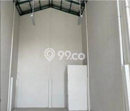 Unit Gudang Dijual di Jakarta Barat LT 120m2 & LB 120m2 Unit Gudang Dijual di Jakarta Barat LT 120m2 & LB 120m2