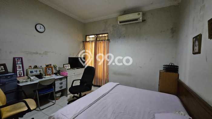 Dijual Rumah Mewah Elegan Dengan View Eksklusif di Grogol, Jakarta Barat Dijual Rumah Mewah Elegan Dengan View Eksklusif di Grogol, Jakarta Barat