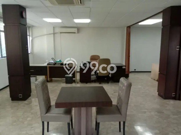Ruko Dijual di Jakarta Pusat LT 183m2 & LB 706m2 Lokasi Terbaik! Ruko Dijual di Jakarta Pusat LT 183m2 & LB 706m2 Lokasi Terbaik!