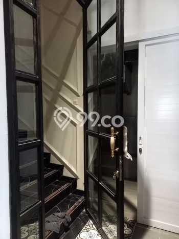 Hunian Elit LB 250m2 Siap Huni Desain Elegan di Citra Garden, Jakarta Barat Hunian Elit LB 250m2 Siap Huni Desain Elegan di Citra Garden, Jakarta Barat
