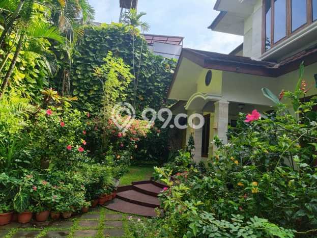 Rumah Luxury Modern Siap Huni di Ampera Jakarta Selatan Rumah Luxury Modern Siap Huni di Ampera Jakarta Selatan