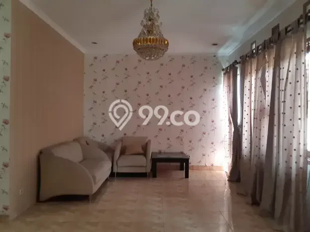 KESEMPATAN TERBAIK! Rumah Asri di Arcamanik, LT 128m2m² Bangunan 230m2m² KESEMPATAN TERBAIK! Rumah Asri di Arcamanik, LT 128m2m² Bangunan 230m2m²