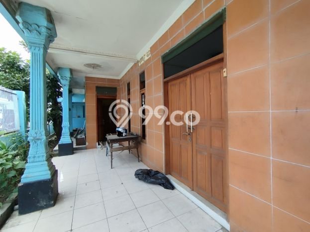 Rumah Asri area , Bandung, Luas 292m2m² Bangunan 500m2m² Rumah Asri area , Bandung, Luas 292m2m² Bangunan 500m2m²