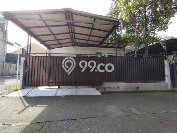 SPECIAL OFFER! Rumah Asri di , LT 135m2m² LB 81m2m² SPECIAL OFFER! Rumah Asri di , LT 135m2m² LB 81m2m²