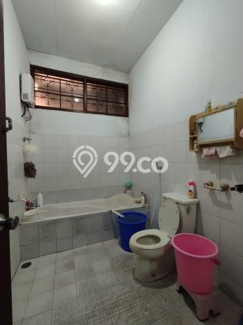 Rumah Elit LB 300m2 Siap Pakai Desain Elegan di Margacinta, Bandung Rumah Elit LB 300m2 Siap Pakai Desain Elegan di Margacinta, Bandung