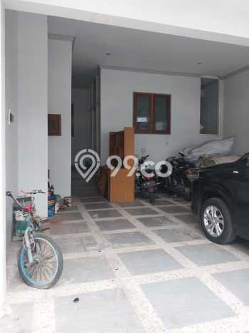 Hot Offer Hunian Mewah Ideal dan Luas di Palmerah, Jakarta Barat Hot Offer Hunian Mewah Ideal dan Luas di Palmerah, Jakarta Barat