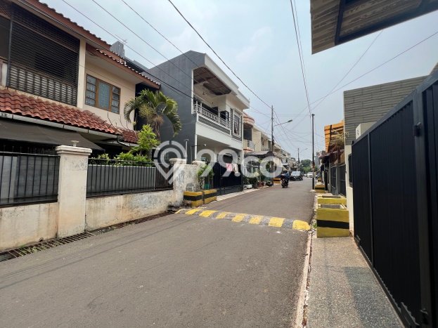 Rumah 2 Lantai Bagus Unfurnished SHM di Paling Dicari Strategis Dan Murah. Jl. Kayu Putih Ix E No. 5, Kel Pulogadung Kec Pulogadung, Jakarta Timur, Jakarta Timur Rumah 2 Lantai Bagus Unfurnished SHM di Paling Dicari Strategis Dan Murah. Jl. Kayu Putih Ix E No. 5, Kel Pulogadung Kec Pulogadung, Jakarta Timur, Jakarta Timur