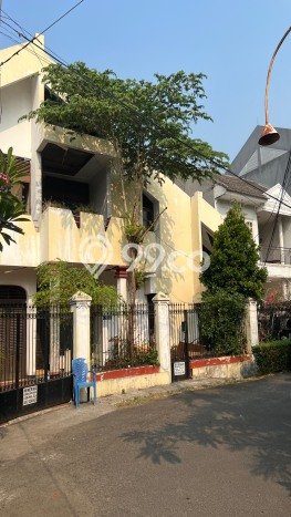 Jual Rumah Luas Elegan Dengan View Eksklusif di Bintaro, Jakarta Selatan Jual Rumah Luas Elegan Dengan View Eksklusif di Bintaro, Jakarta Selatan